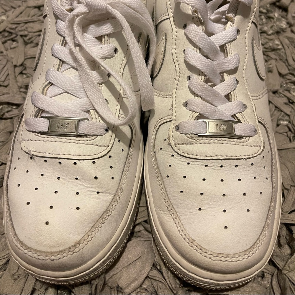 G Nikes